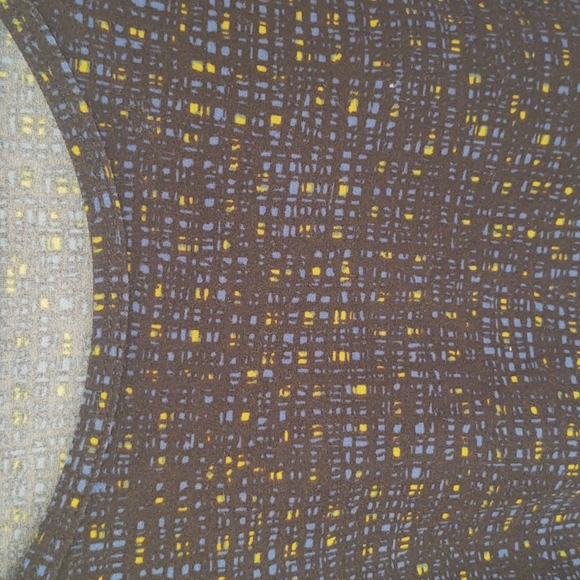 LuLaRoe Irma Large - Picture 2 of 3